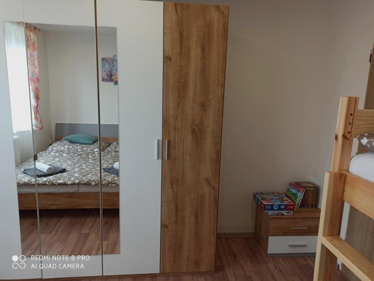 Apartman U Vrbu Черна-в-Пошумаві Екстер'єр фото
